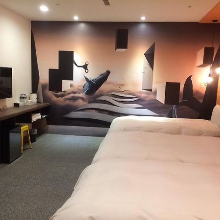 Hotel Half Ταϊχούνγκ Εξωτερικό φωτογραφία