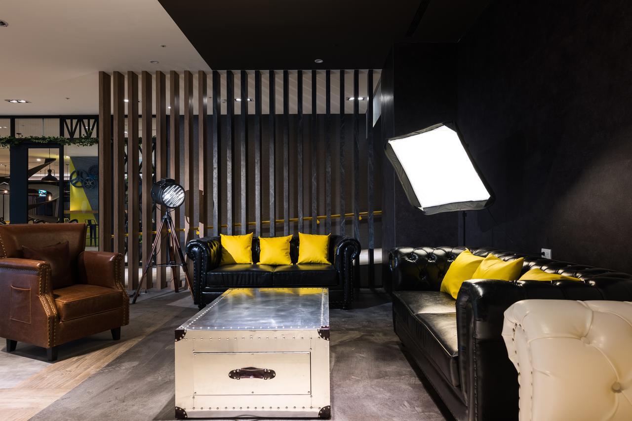 Hotel Half Ταϊχούνγκ Εξωτερικό φωτογραφία